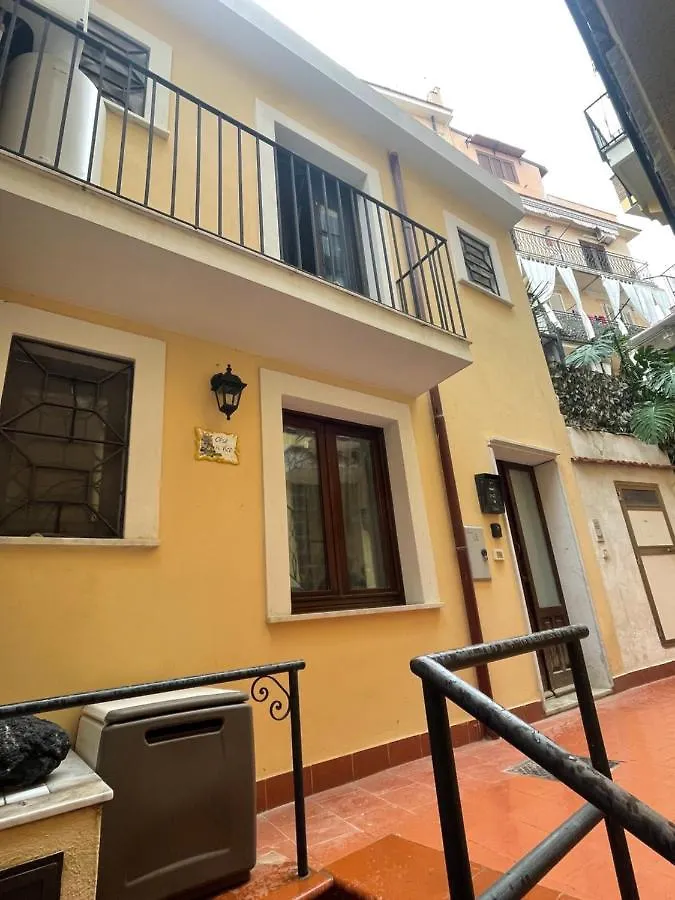 فيلا Casa Al Vico تاورمينا