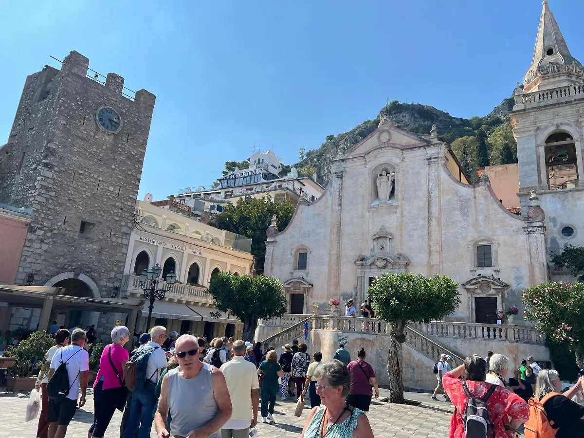 بيت للعطل فيلا Casa Al Vico تاورمينا
